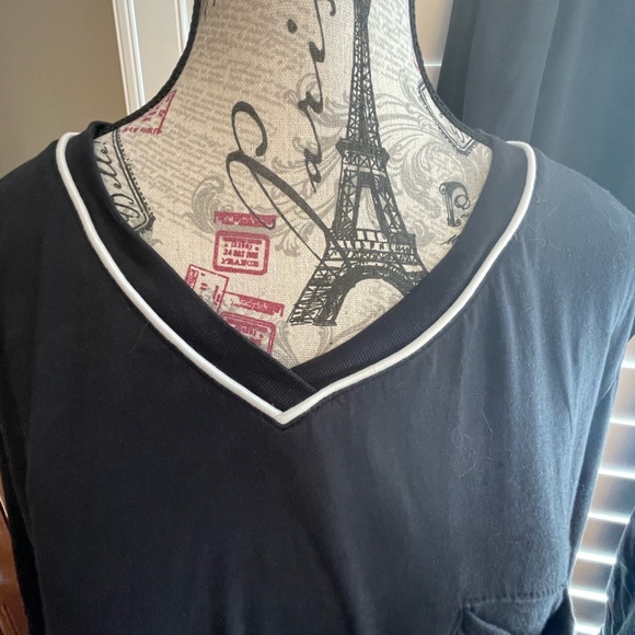 Chic Black Pajama Set with White Accents - Picture 5 of 13